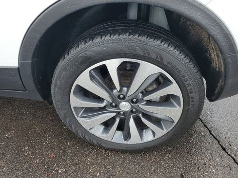 Used 2022 Buick Encore Preferred w/ Safety Package image 30