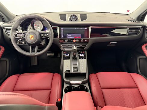 New 2026 Porsche Macan Turbo AWD/4WD image 19