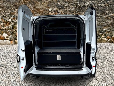 Used 2020 RAM ProMaster City Tradesman SLT image 14