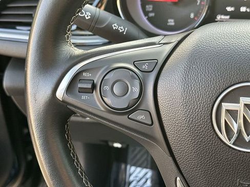 Used 2018 Buick Regal Preferred image 34