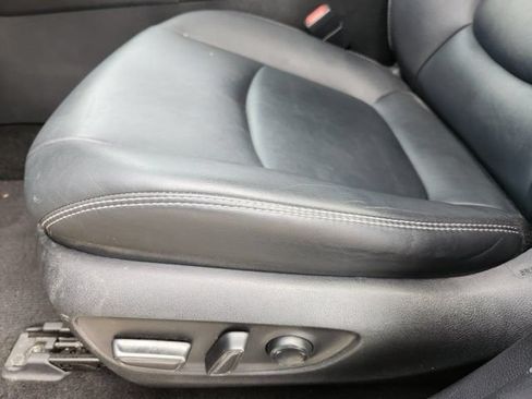 Used 2021 Toyota RAV4 XLE Premium FWD image 23