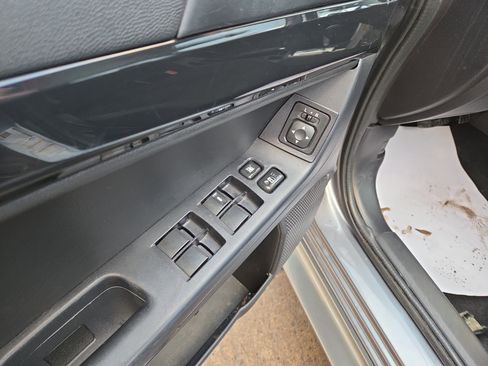 Used 2016 Mitsubishi Lancer ES image 15