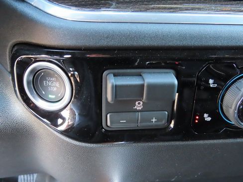 New 2026 Chevrolet Silverado 1500 RST AWD/4WD image 10