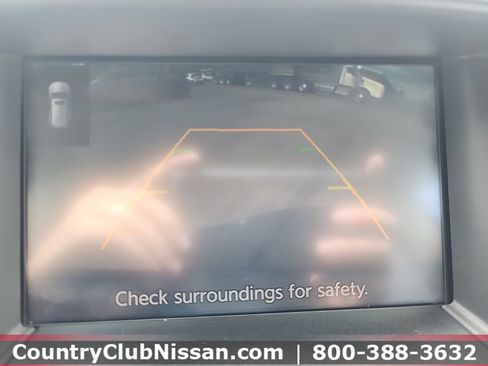 Used 2019 Nissan Pathfinder S AWD/4WD image 16