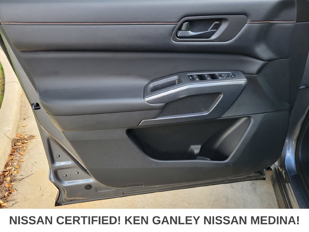 Certified 2024 Nissan Pathfinder Rock Creek AWD/4WD image 40