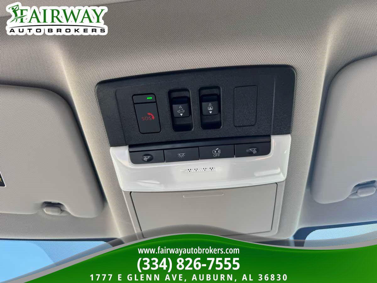 Used 2026 Nissan Rogue Platinum w/ Platinum Premium Package AWD/4WD image 25