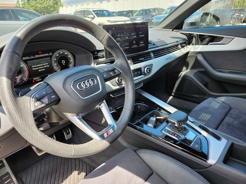 Used 2023 Audi A4 2.0T Premium Plus w/ Premium Plus Package AWD/4WD image 6