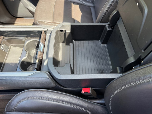 Used 2023 GMC Yukon Denali RWD image 37