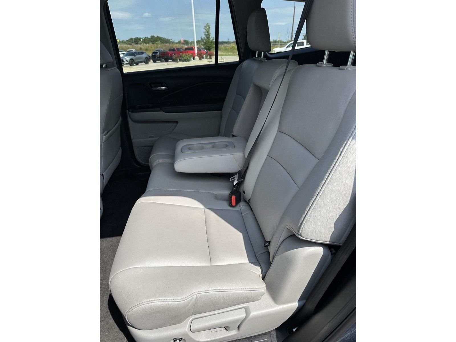 Used 2021 Honda Pilot Special Edition image 37