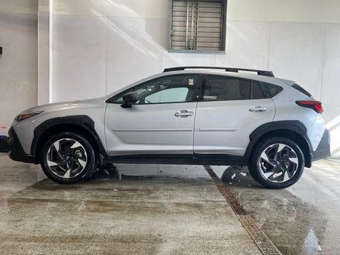 Used 2025 Subaru Crosstrek 2.5i Limited AWD/4WD image 8