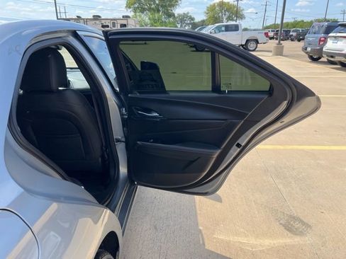 Used 2025 Cadillac CT4 Luxury image 19