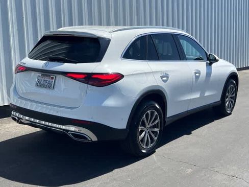 Used 2023 Mercedes-Benz GLC 300 image 6