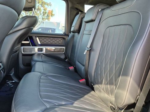 Used 2023 Mercedes-Benz G 550 image 23