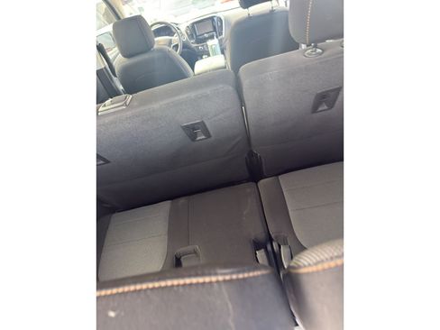 Used 2019 Chevrolet Traverse LS w/ LPO, Floor Liner Package FWD image 4