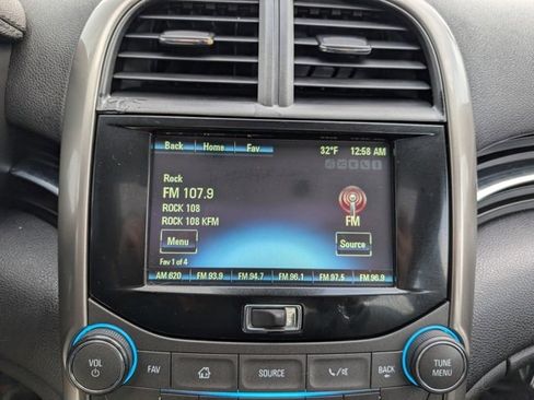 Used 2013 Chevrolet Malibu LT image 15