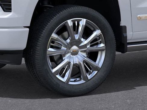 New 2026 Chevrolet Silverado 1500 High Country image 9