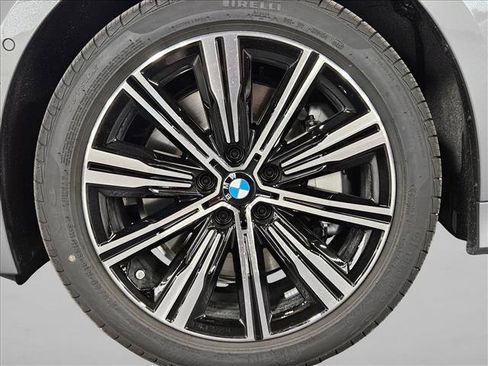 Used 2026 BMW 330i Sedan w/ Premium Package RWD image 16