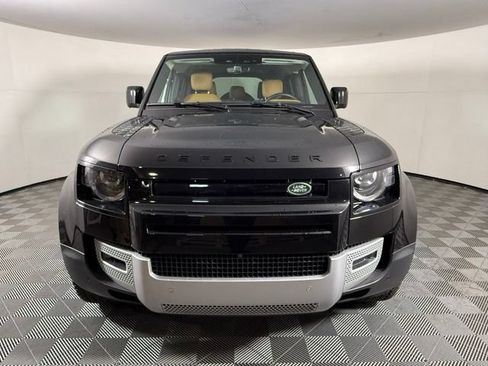 Used 2024 Land Rover Defender 110 S AWD/4WD image 10
