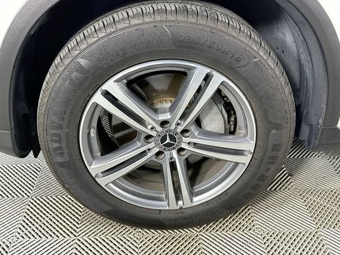 Used 2022 Mercedes-Benz GLC 300 image 29