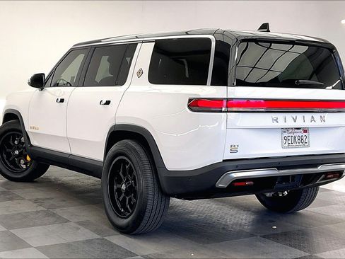 Used 2022 Rivian R1S Launch Edition AWD/4WD image 10