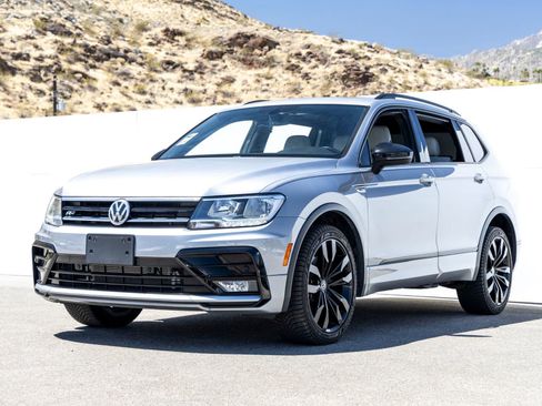 Used 2020 Volkswagen Tiguan SE R-Line w/ 3rd Row Seat Package AWD/4WD image 5
