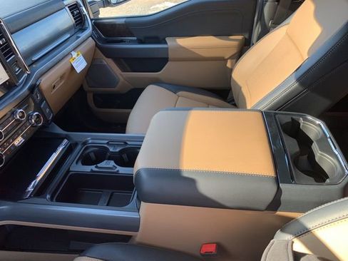 New 2026 Ford F350 Lariat w/ Lariat Ultimate Package image 32