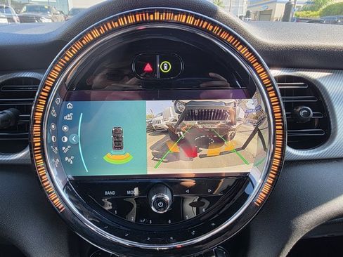 Used 2022 MINI Cooper Convertible FWD image 6