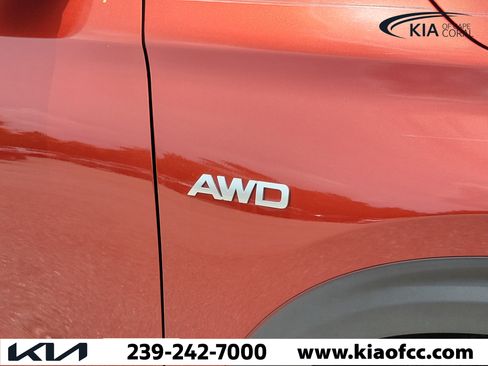 Certified 2022 Kia Seltos SX AWD/4WD image 9