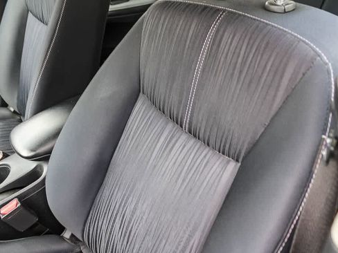 Used 2016 Nissan Sentra SV FWD image 12