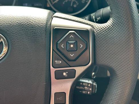 Certified 2022 Toyota Tacoma SR5 image 38