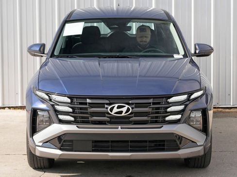 Used 2025 Hyundai Tucson SE image 44