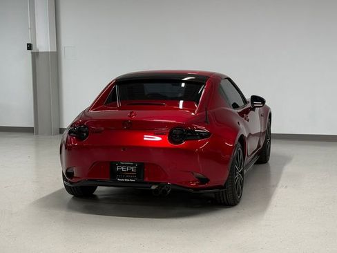 Used 2025 MAZDA MX-5 Miata RF Grand Touring w/ Weather Package RWD image 9