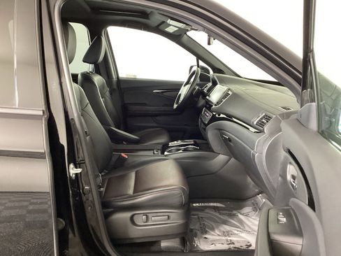 Used 2021 Honda Ridgeline Black Edition image 9