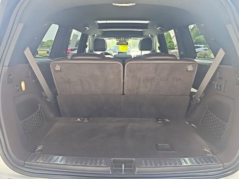 Used 2019 Mercedes-Benz GLS 450 4MATIC image 40