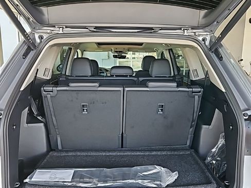 New 2026 Volkswagen Atlas SE FWD image 20