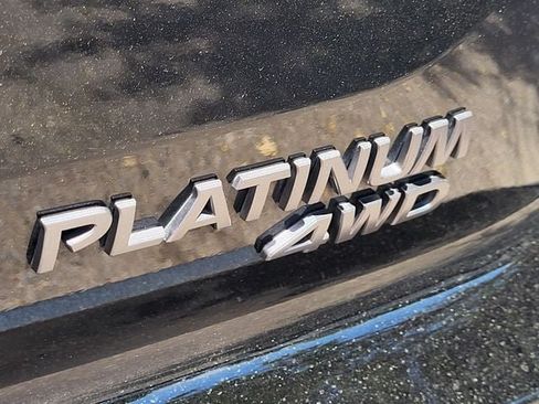 Certified 2026 Nissan Pathfinder Platinum AWD/4WD image 6