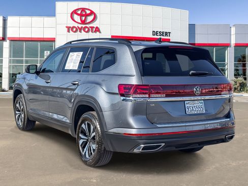 Used 2025 Volkswagen Atlas SE FWD image 5