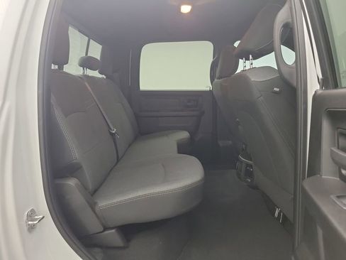 Used 2024 RAM 3500 Tradesman w/ Chrome Appearance Group image 23