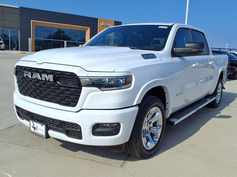 New 2026 RAM 1500 Big Horn AWD/4WD image 3