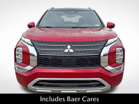 Used 2024 Mitsubishi Outlander SEL AWD/4WD image 2