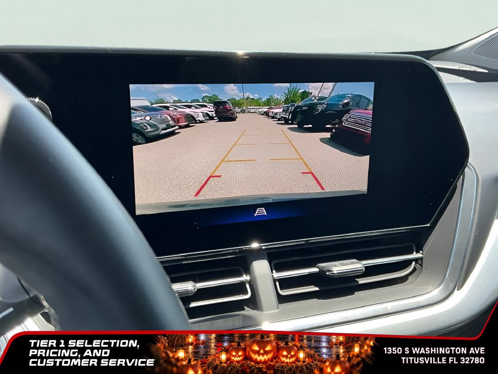 Used 2025 Chevrolet Trax LT w/ LT Convenience Package FWD image 30