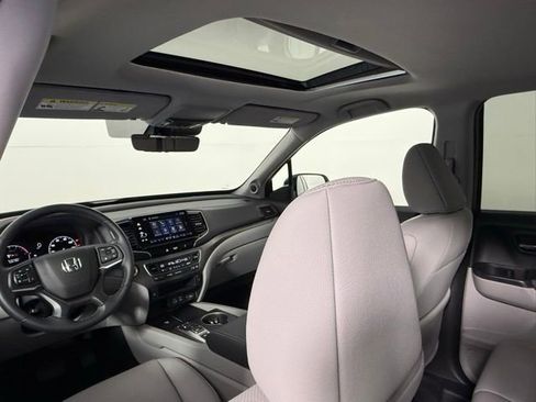 Used 2025 Honda Ridgeline RTL image 36