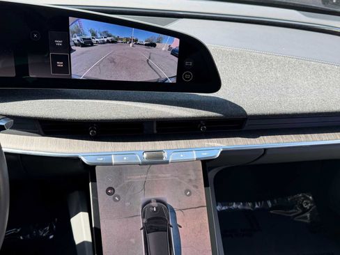 Used 2025 Lucid Air Touring AWD/4WD image 20