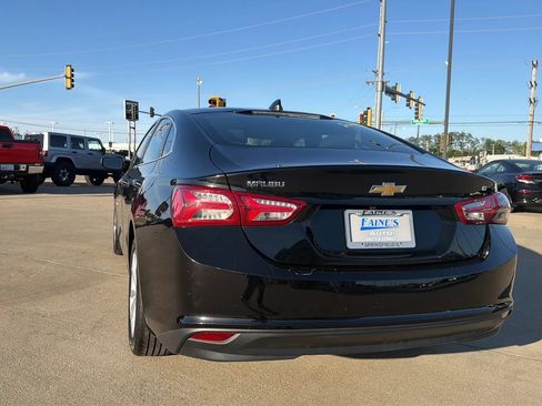 Used 2020 Chevrolet Malibu LT FWD image 14