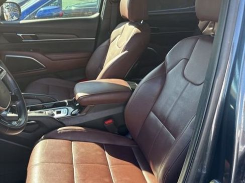 Certified 2023 Kia Telluride SX image 11