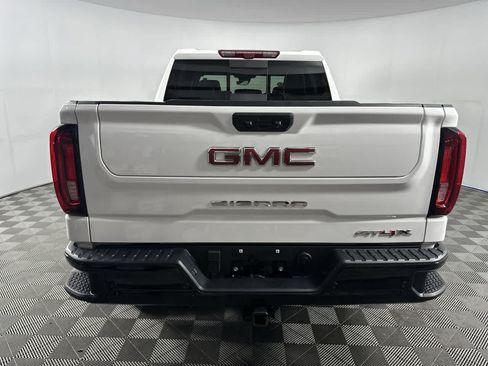 Used 2025 GMC Sierra 1500 AT4X AWD/4WD image 4