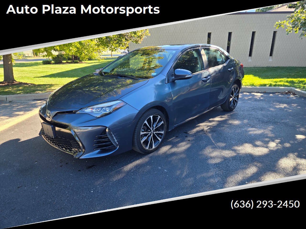 Used 2017 Toyota Corolla SE w/ SE Premium Package FWD image 1