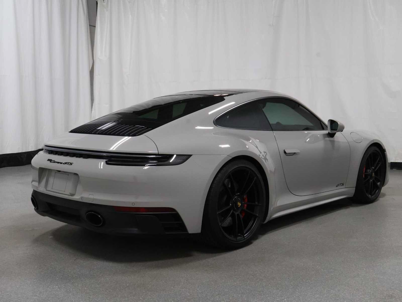 Certified 2024 Porsche 911 GT3 RS image 9