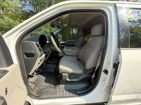 Used 2019 Ford F250 XLT AWD/4WD image 4