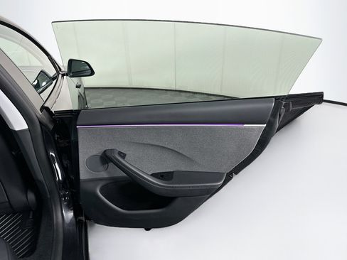 Used 2024 Tesla Model 3 RWD image 29
